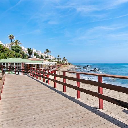Frontline Beach Apartment Miraflores Sitio de Calahonda Exterior foto