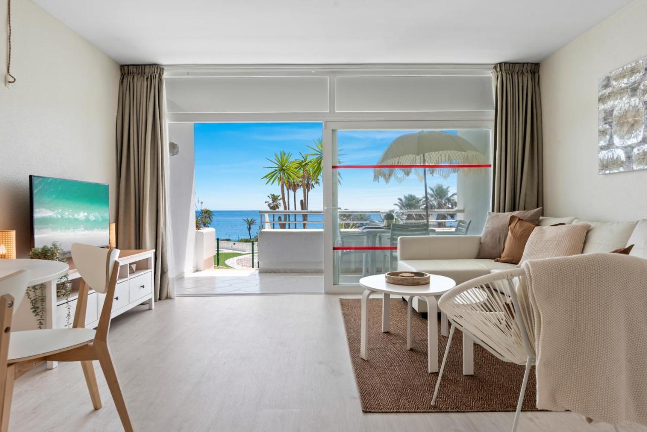 Frontline Beach Apartment Miraflores Sitio de Calahonda Exterior foto