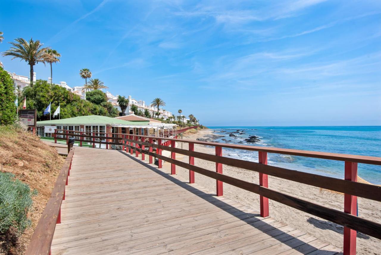 Frontline Beach Apartment Miraflores Sitio de Calahonda Exterior foto